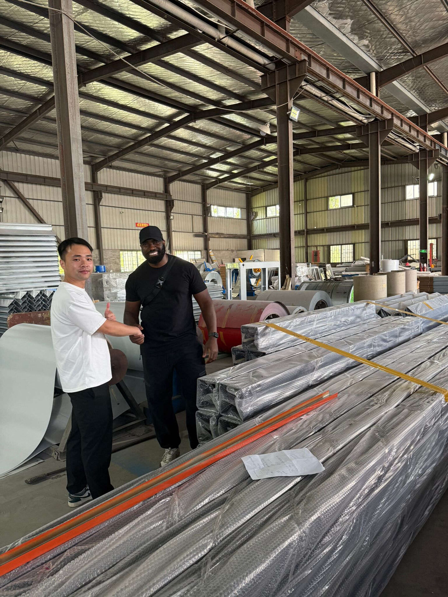 China sourcing trip — meeting with manufacturer